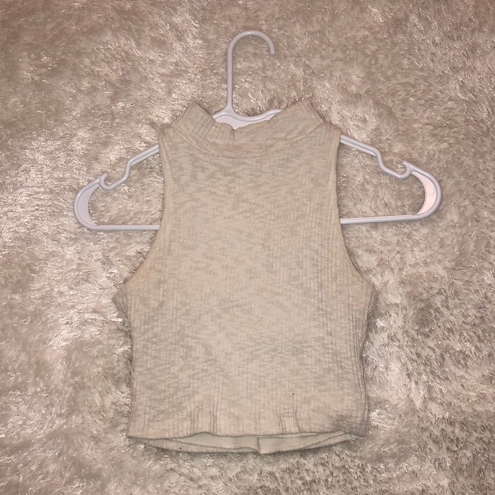 Cream crop top